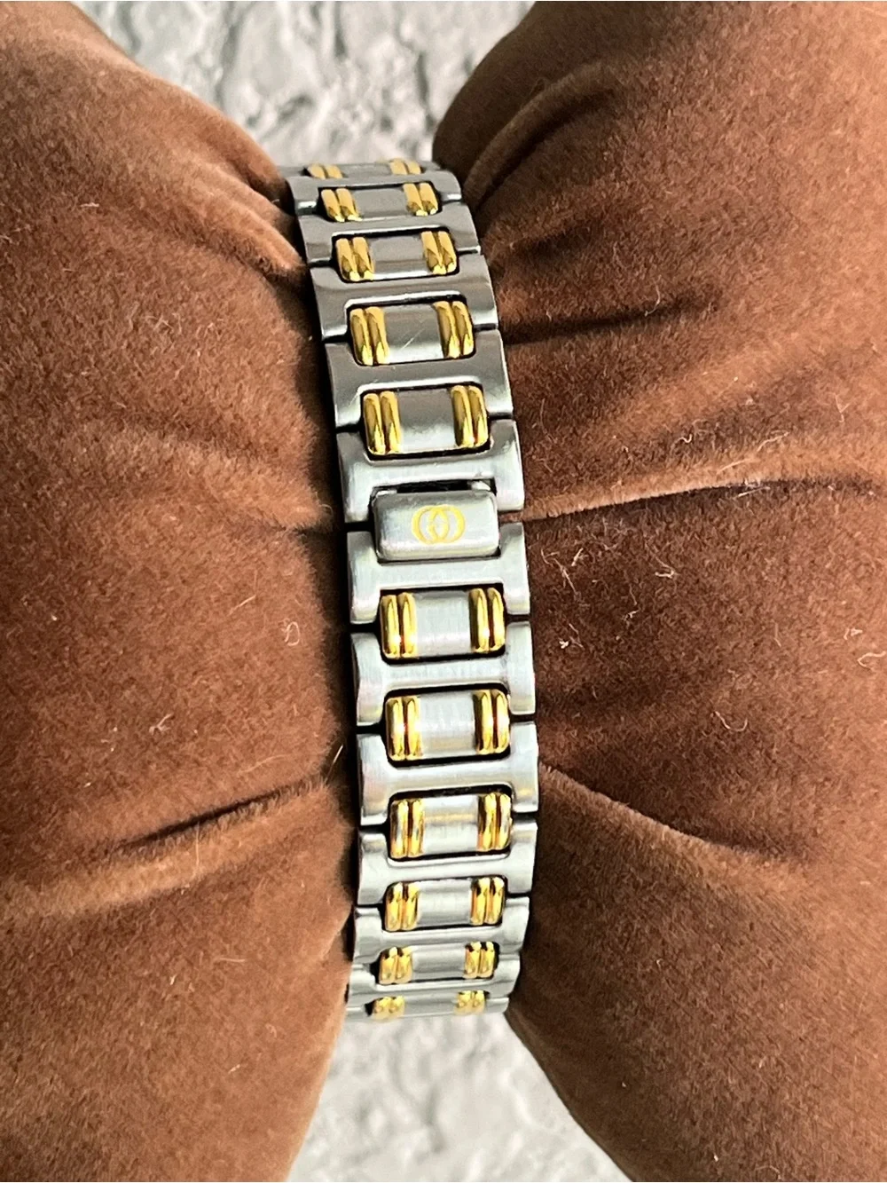 READ.. GUCCI 9700L sherry line enamel rotating bezel display picture 3